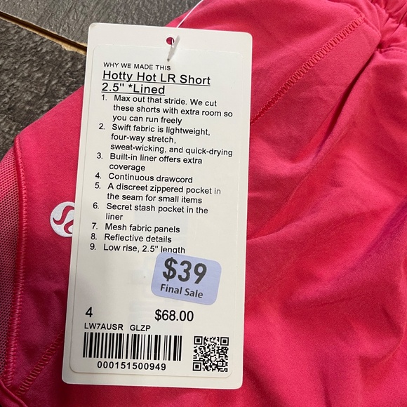 NWT Lululemon hottie hot LR short 2.5 lined - Picture 2 of 3